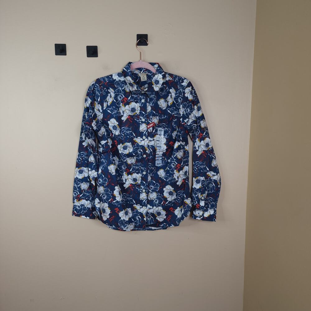 Duluth Wrinklefighter Button Up Shirt in Navy Sun Floral Size XS